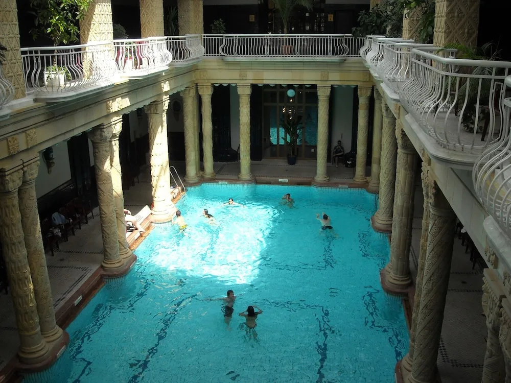 Hotel photo 12