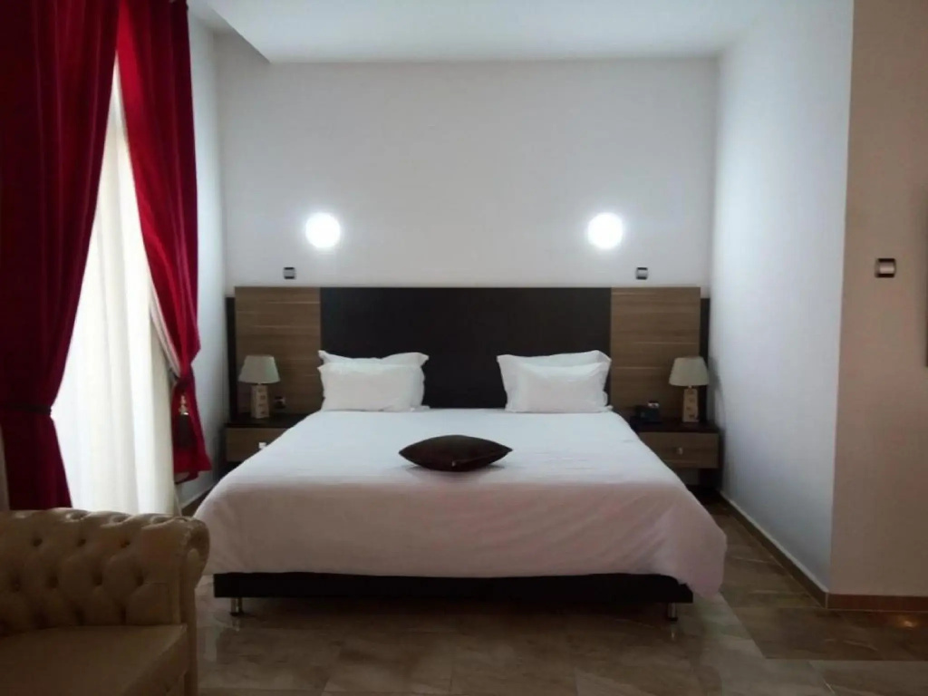 Hotel photo 12