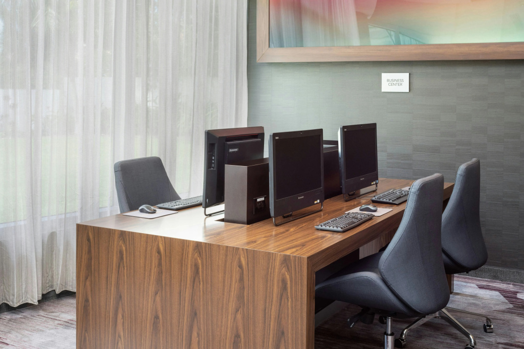 Courtyard by Marriott Miami Airport - Général