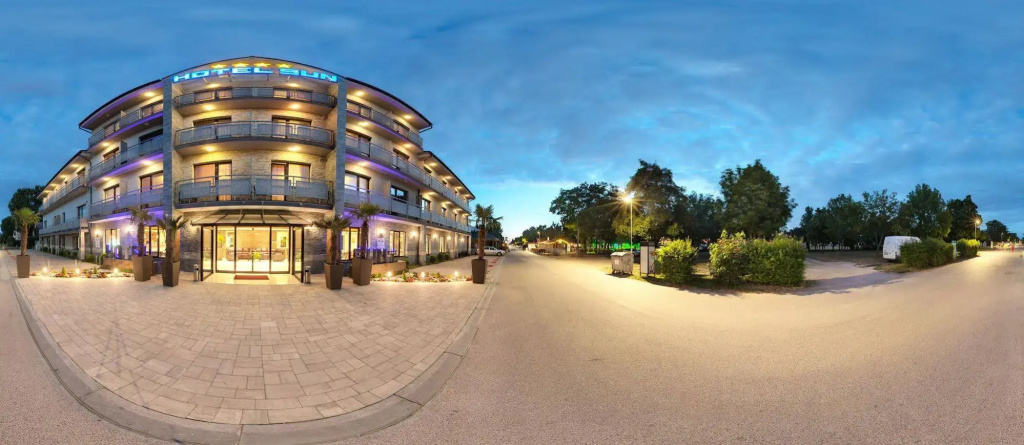 Hotel photo 25