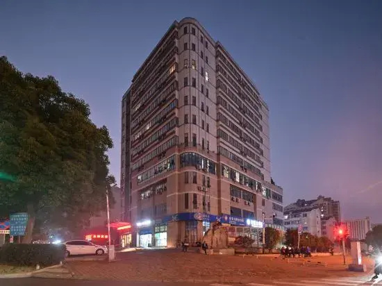 Yucai Business Hotel