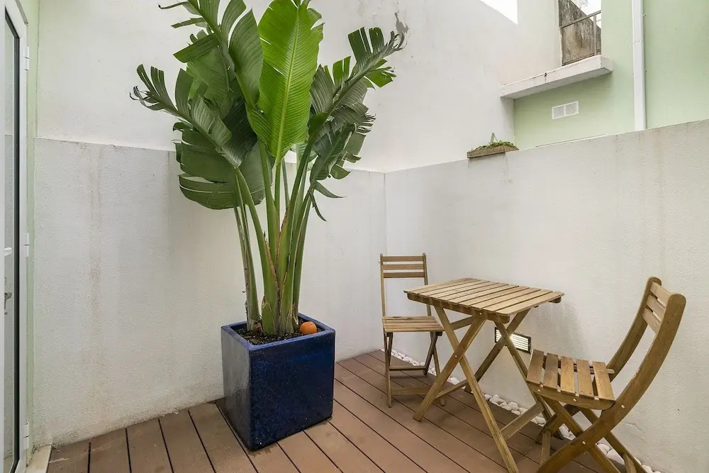 Chic 1-Bed W/ Patio Perfect To Explore Lisbon