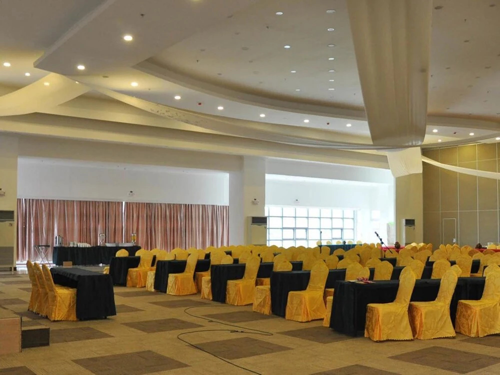 Crown Legacy Hotel - Général