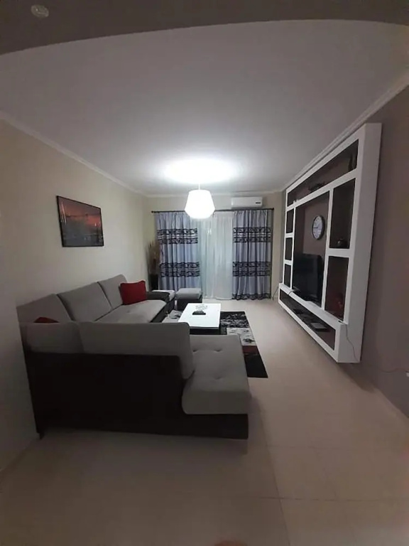 2 Bedrooms Apartment with sea view