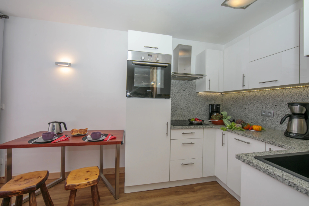 Afficher la photo 8 — Residence de Lognan- Les Drus 12