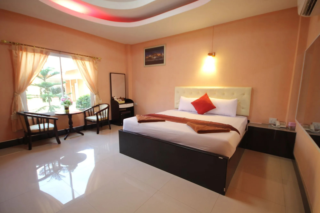 Bedroom
