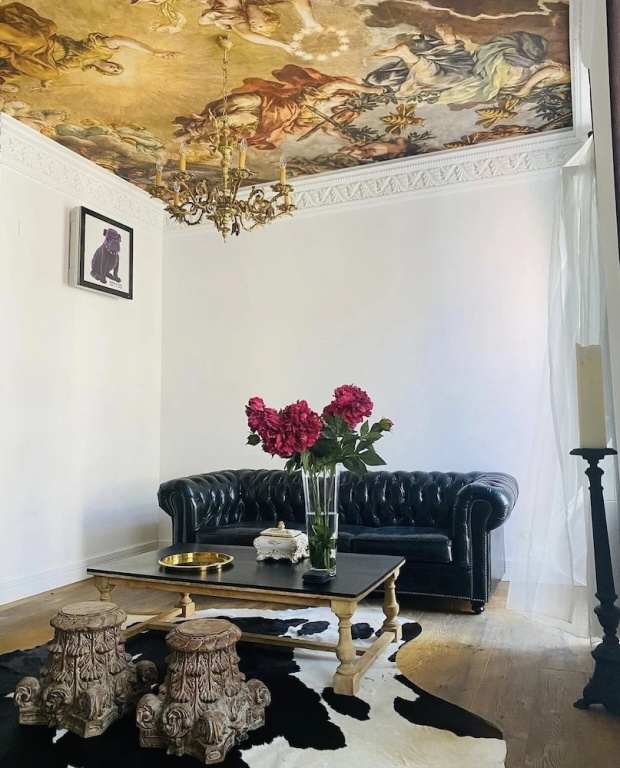 Suite with balcony