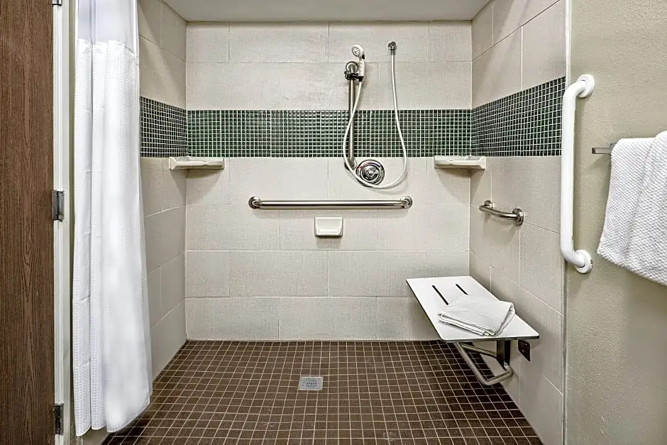 Staybridge Suites Lubbock - University Area by IHG - Chambres