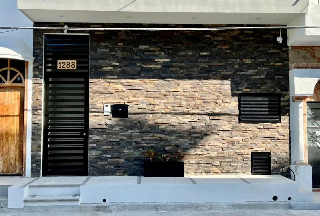 Condo SantoMar - Scenic views, 2Bed, 2Bath in Downtown, Pool, Gym, BBQ