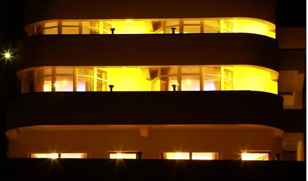 AIRA Residency