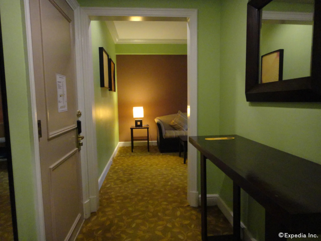 Quest Plus Conference Center Clark