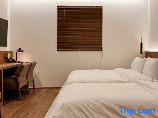 Deluxe Double room (twin beds)