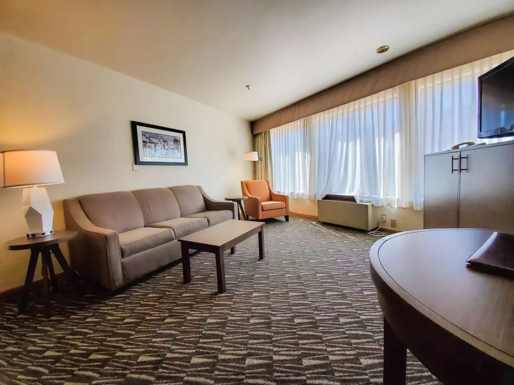 Best Western Plus Plaza Hotel - Général