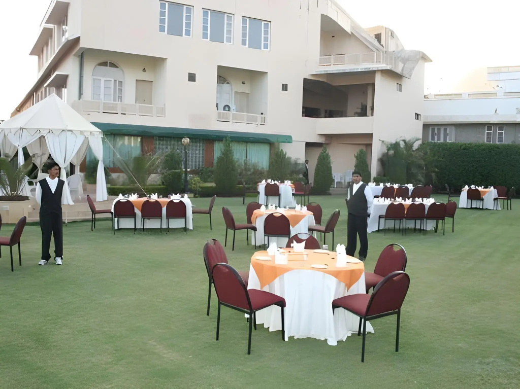 Hotel photo 14