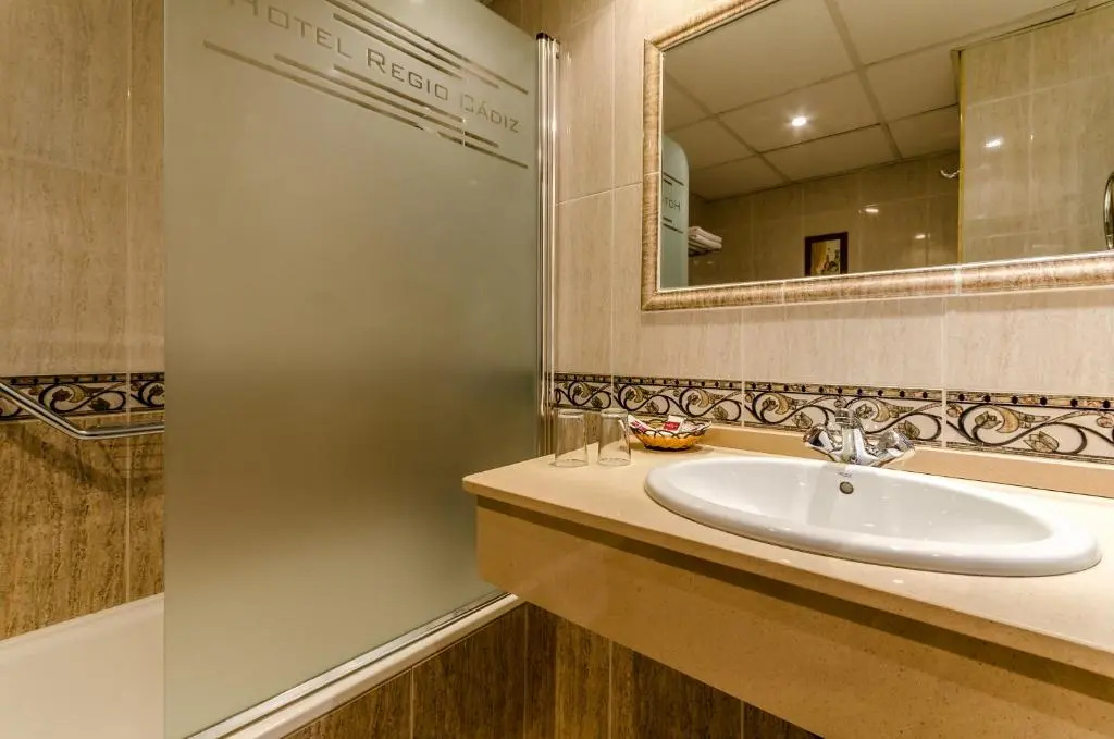 Hotel Regio Cadiz - Chambres