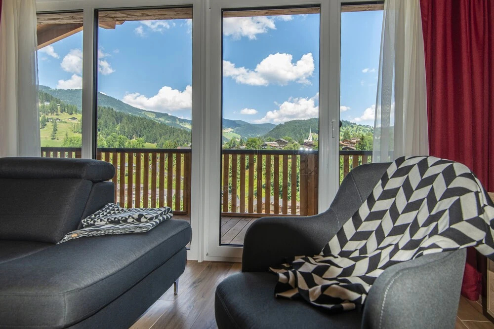 Balcony & Terrace