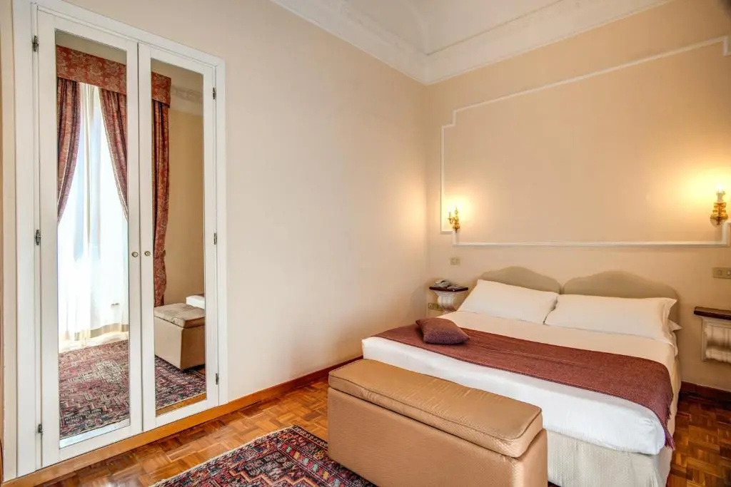 Superior Double room (full double bed)