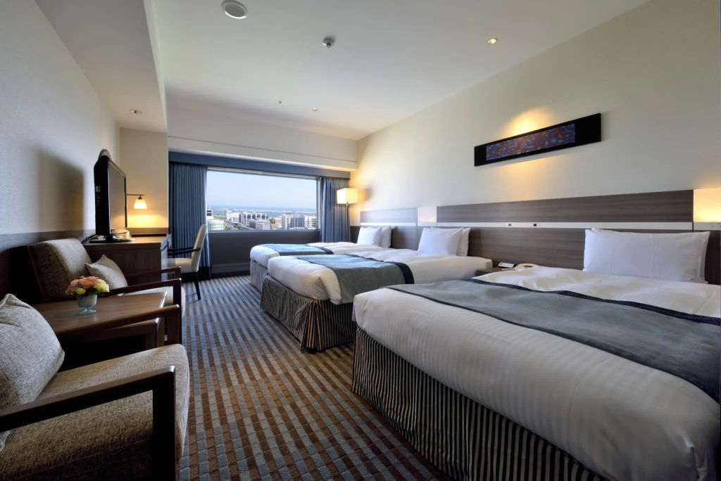 Superior Triple room