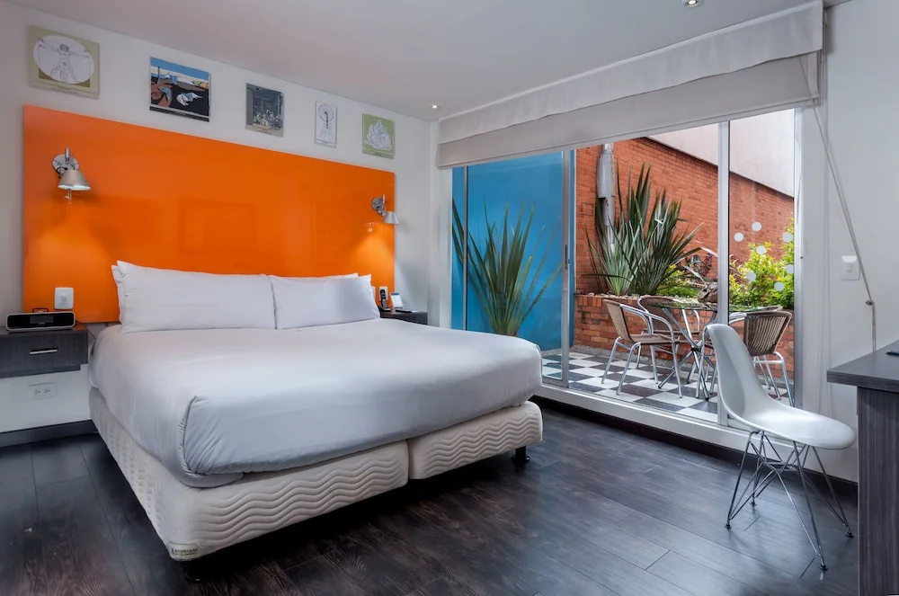 104 Art Suites - Chambres