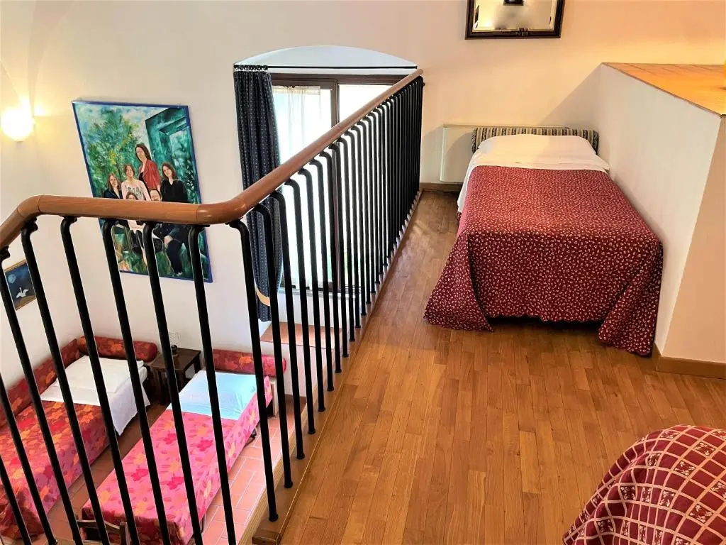 1 Bedroom Duplex Apartment