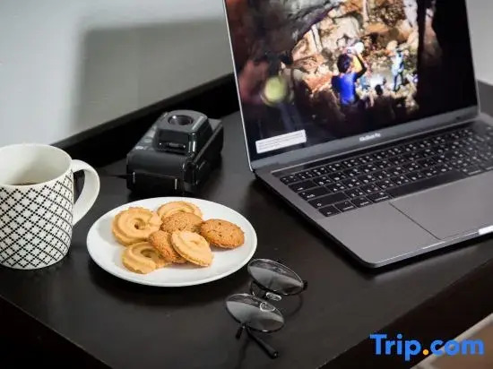 Двухместный номер Deluxe двуспальная кровать в Eco Hostel Hua Hin