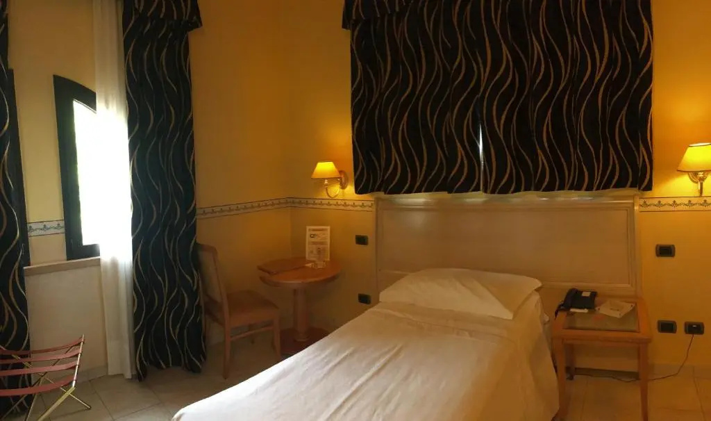 Hotel Ristorante Novecento - Chambres