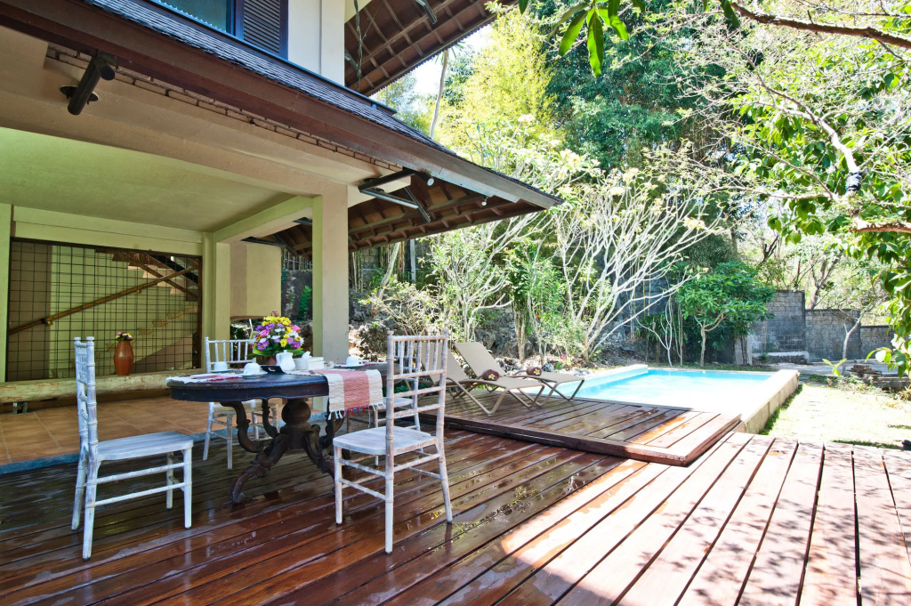 Balcony & Terrace