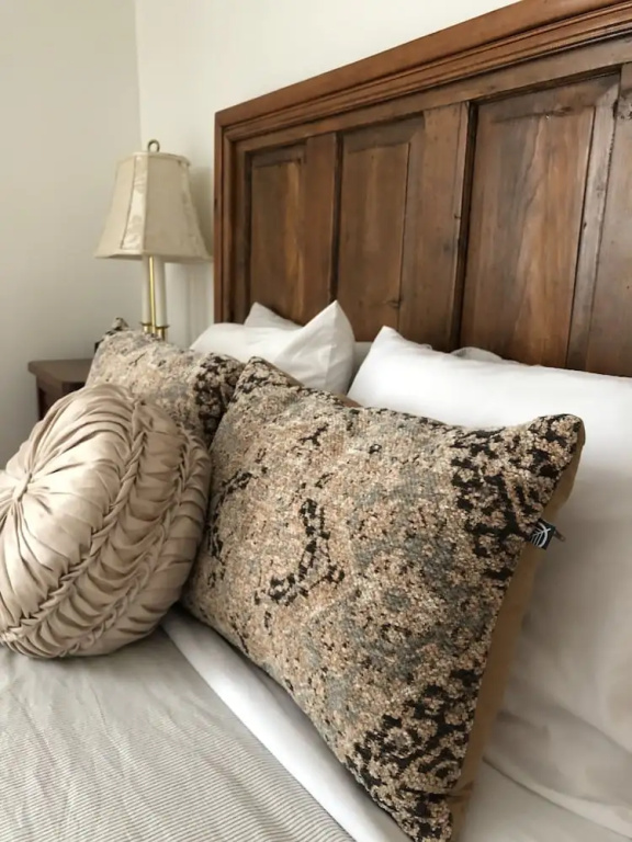 Double Junior Suite (full double bed)