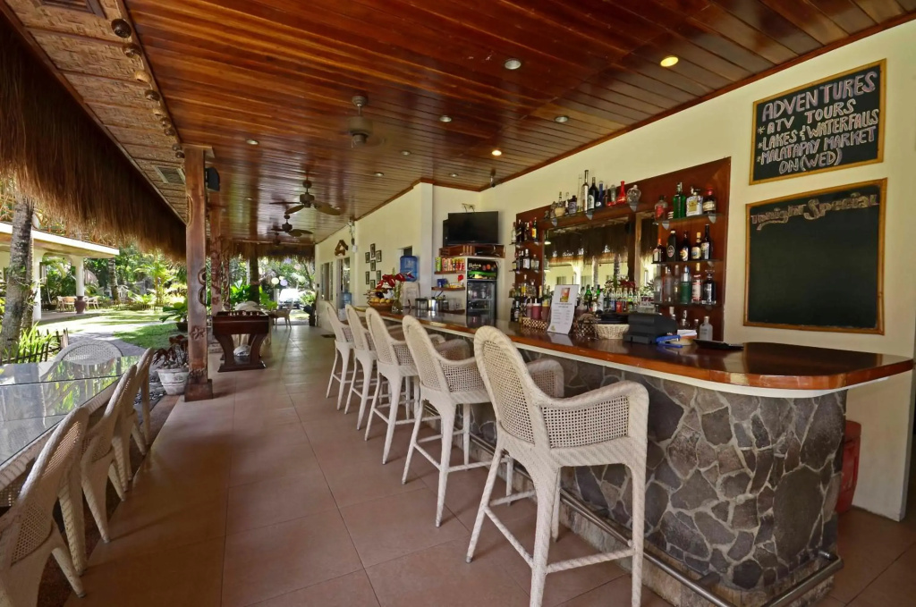 Mike's Dauin Beach Resort - фото 28