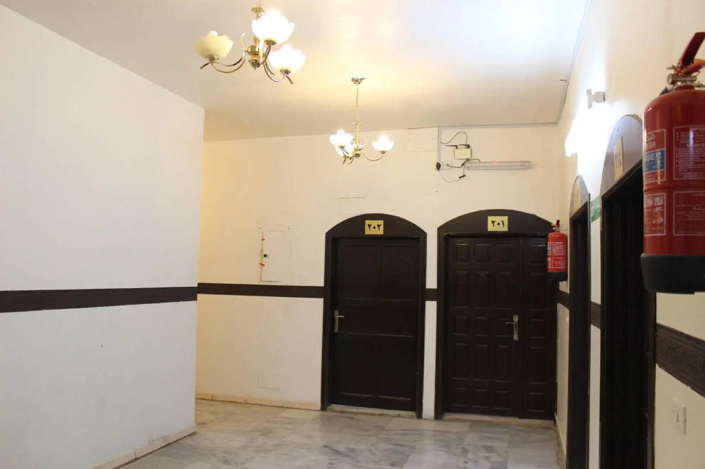 Al Eairy Furnished Apartments Al Baha 4 - фото 9