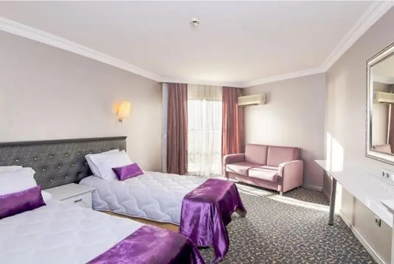 Standard Double room (full double bed)