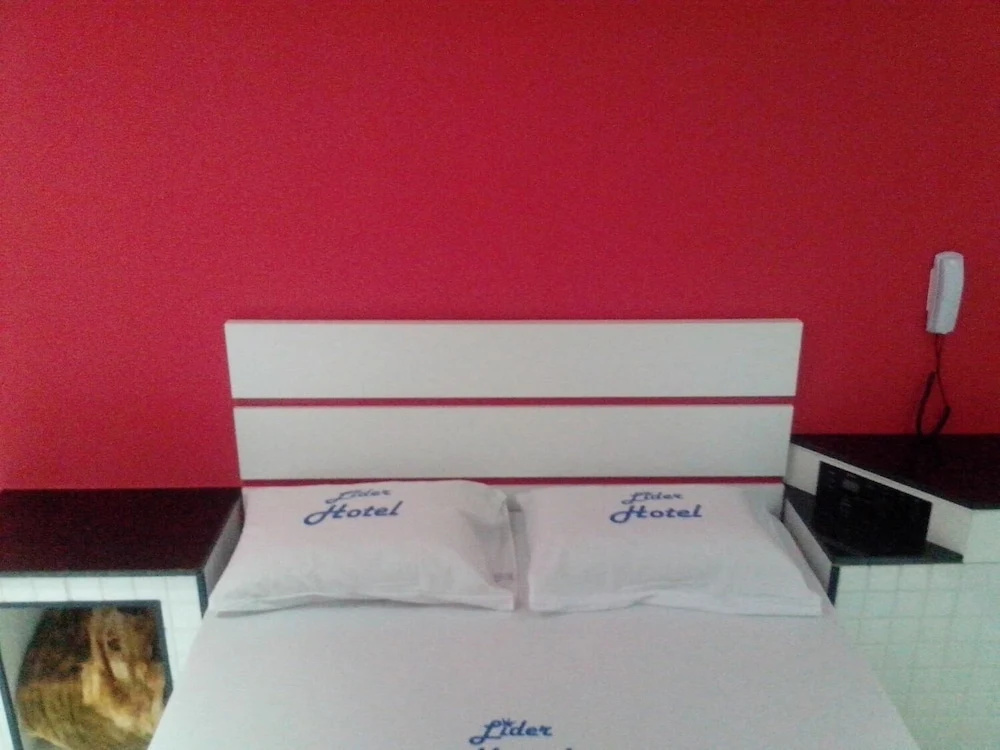 Lider Hotel - Chambres
