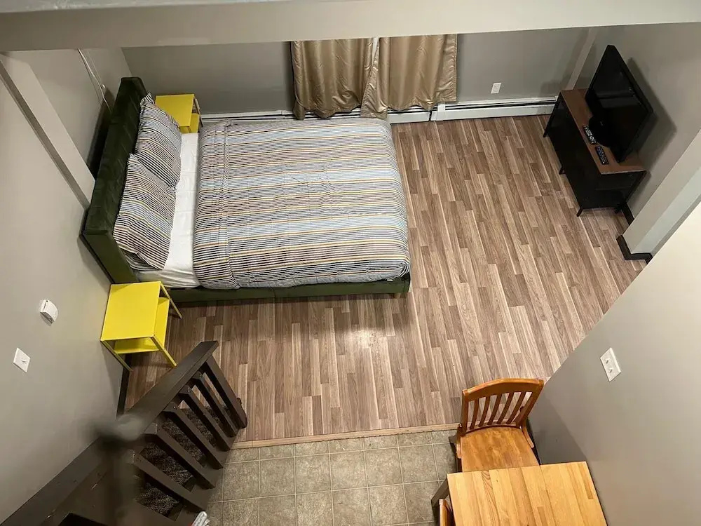 Economy Suite