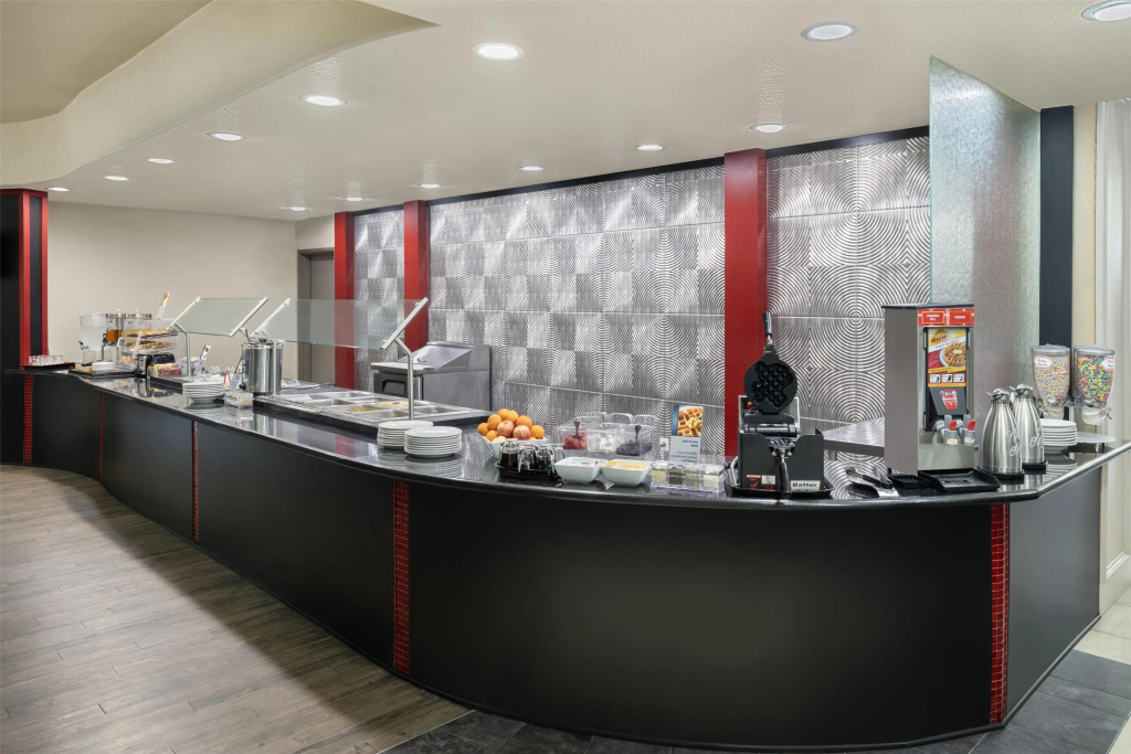 Best Western Premier Crown Chase Inn & Suites - Général