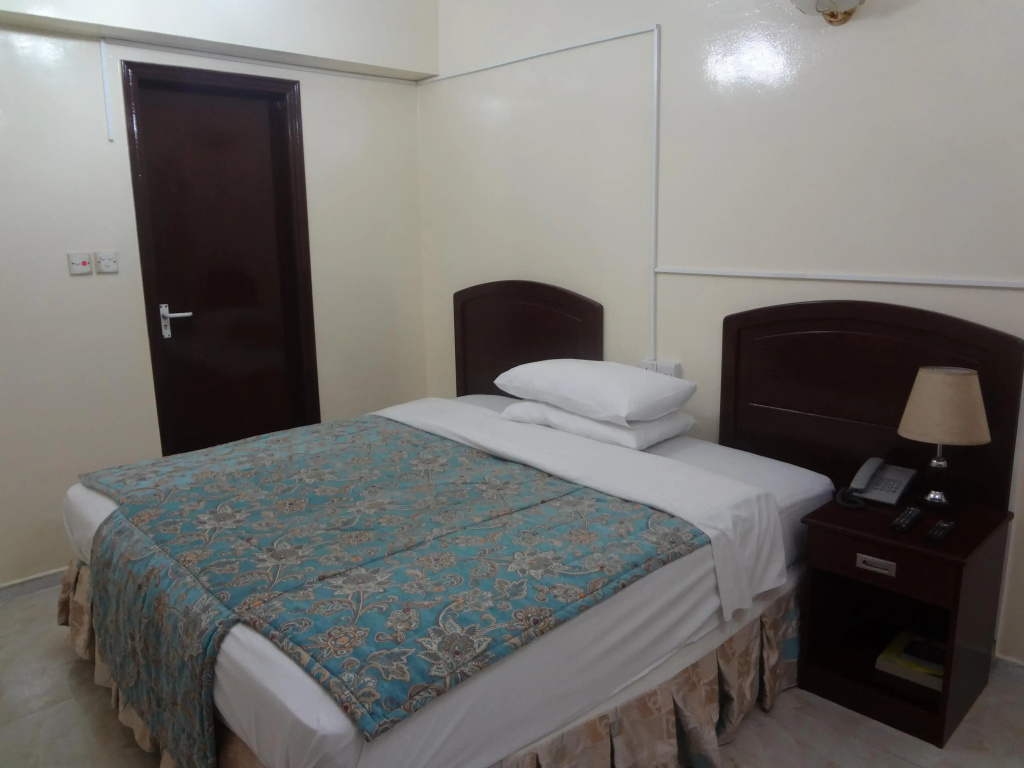 Hotel photo 12