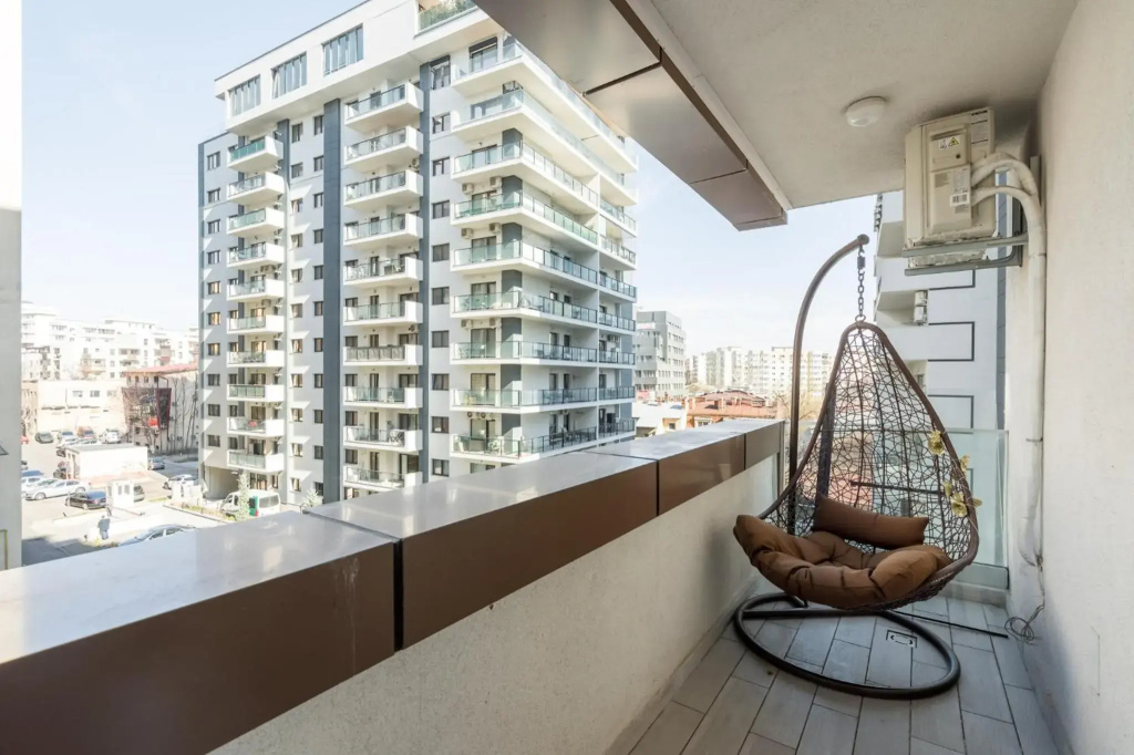 The Painter - 2R apartment in Roka Residence with underground parking