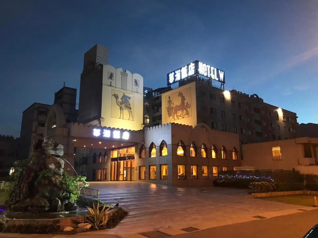 Hotel W