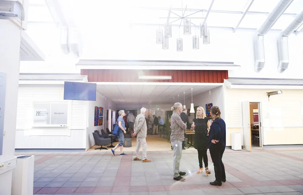 Lobby & Reception