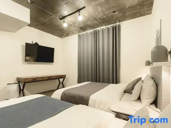 Deluxe Double room twin beds
