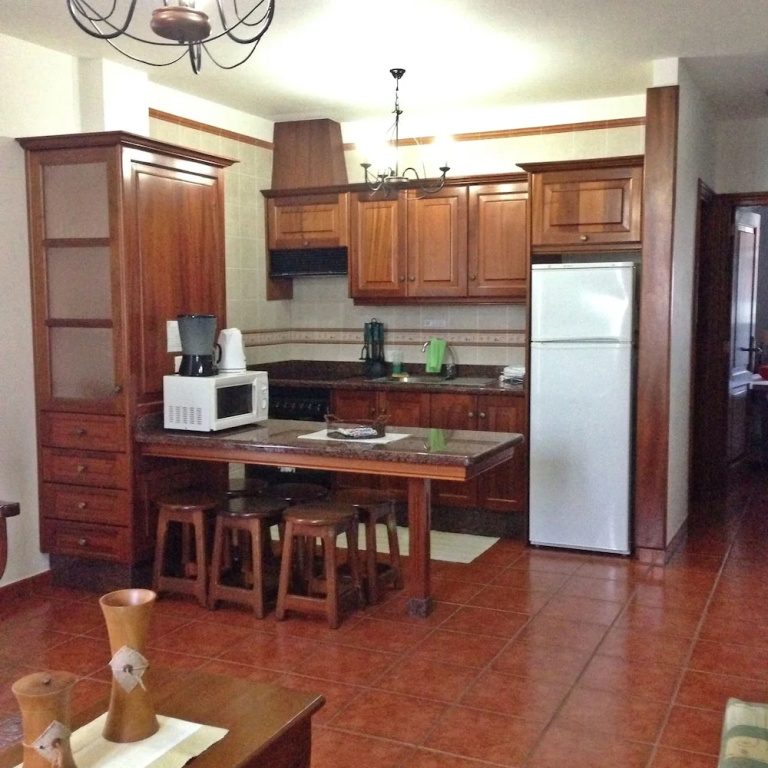 2 Bedrooms Apartment with mountain view