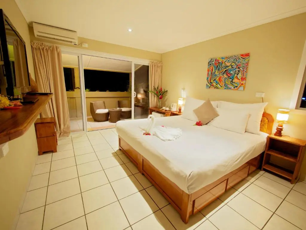 Deluxe Double room (full double bed)