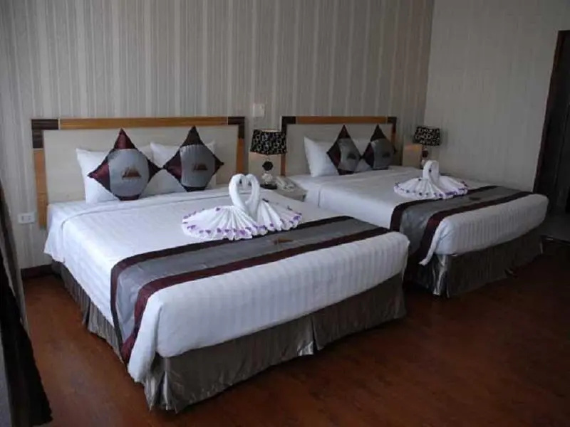Deluxe Family room
