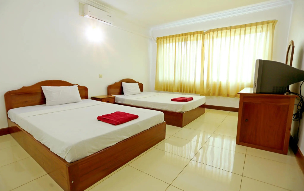 Economy Double room (twin beds)