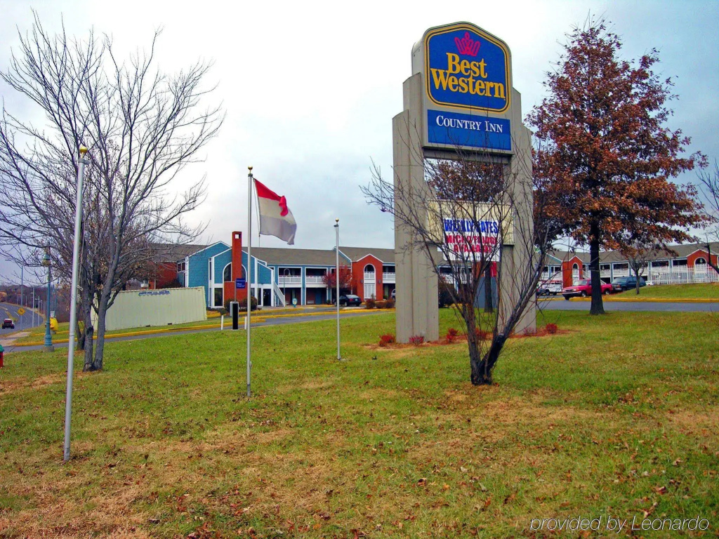 Days Inn Kansas City, MO Near Worlds of Fun