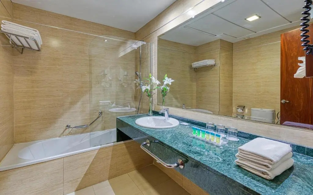 Senator Granada Hotel - Chambres