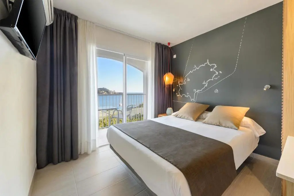 Hotel Vibra Cala Tarida - Chambres