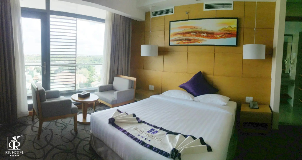 Deluxe room with river view