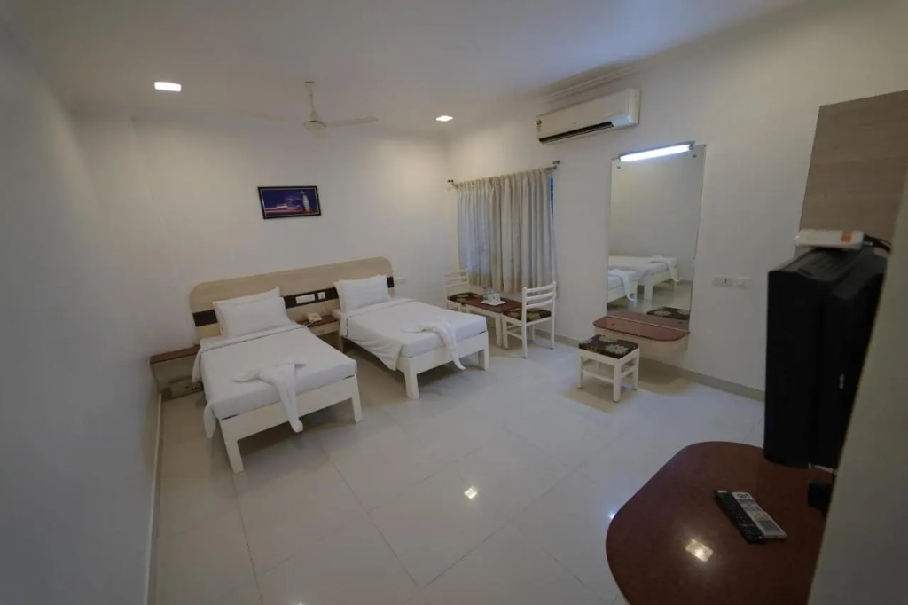 Hotel Palmyra Grand Inn - Général