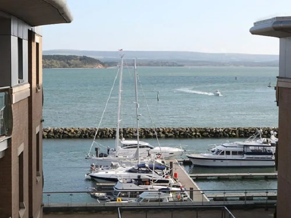 Beach & Waterfront