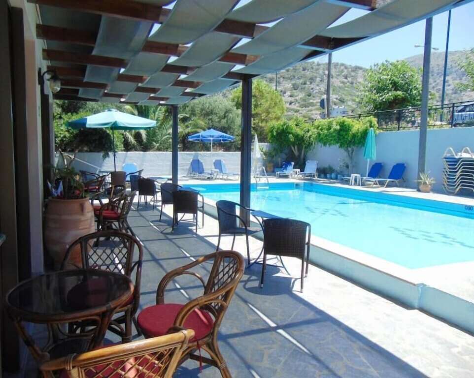 Hotel Elvira 2 *